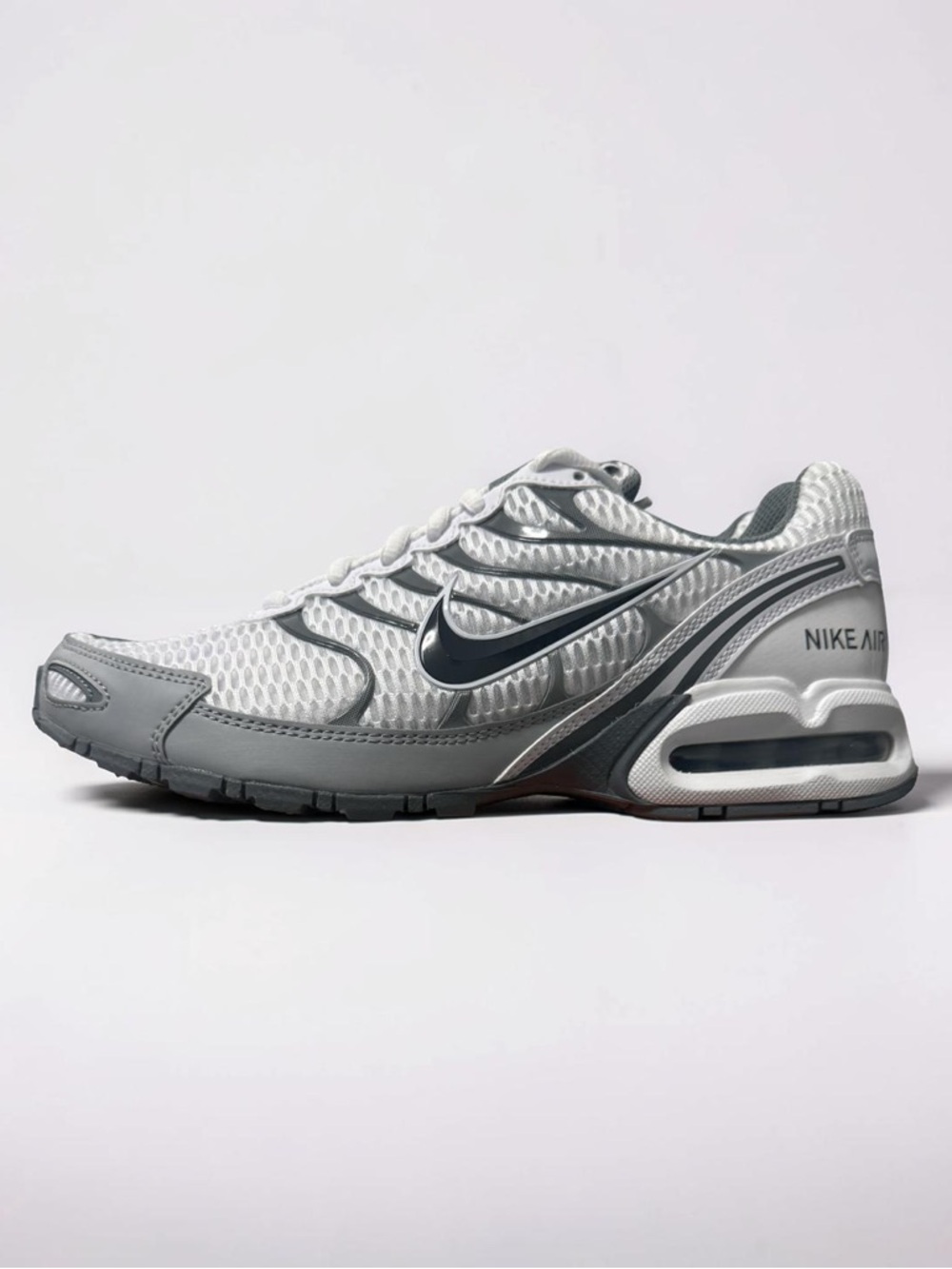 Men's Athletic Running Shoe — White & Gray
